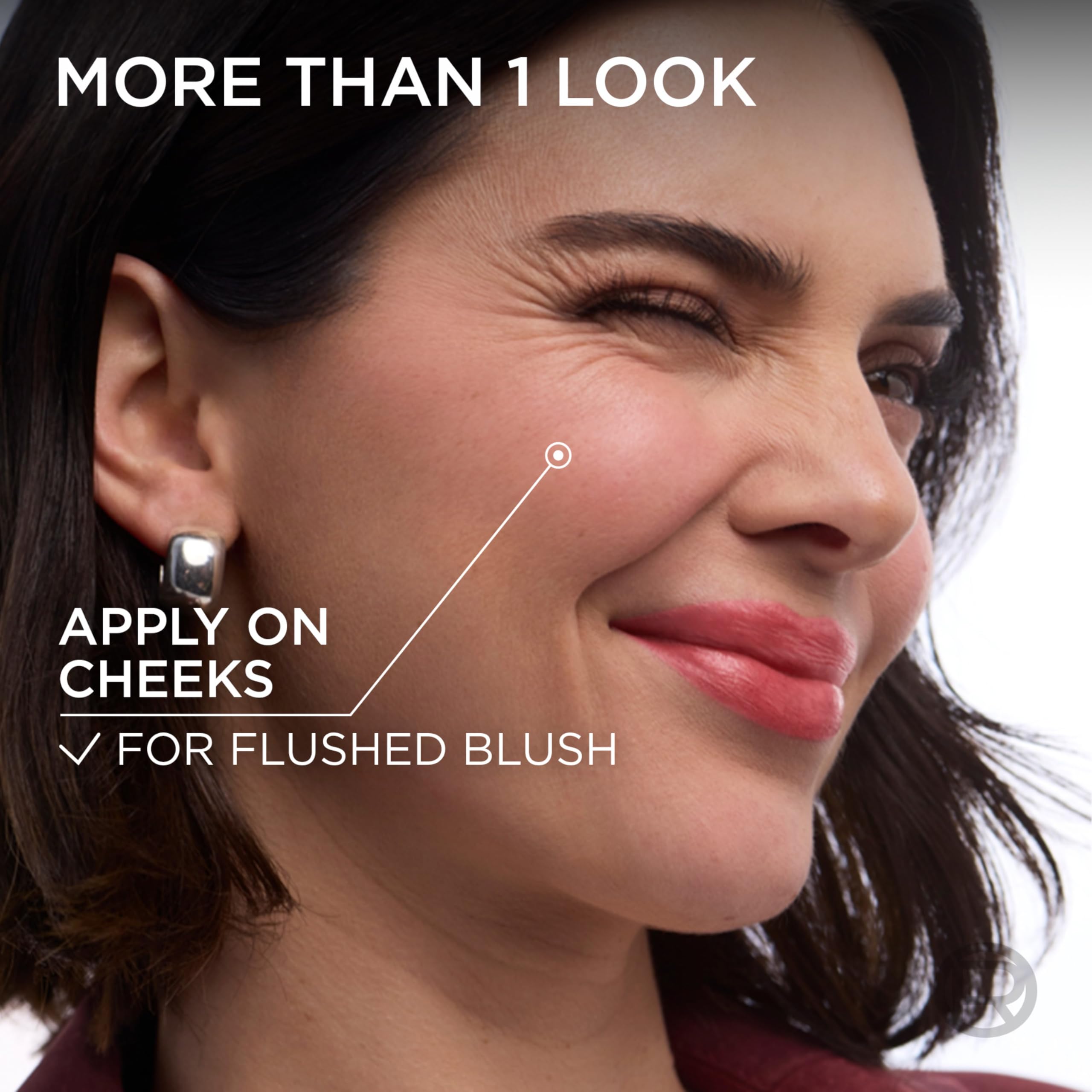 L'Oreal Paris Hyaluron Tint, aplicador de precisión para definición uniforme.