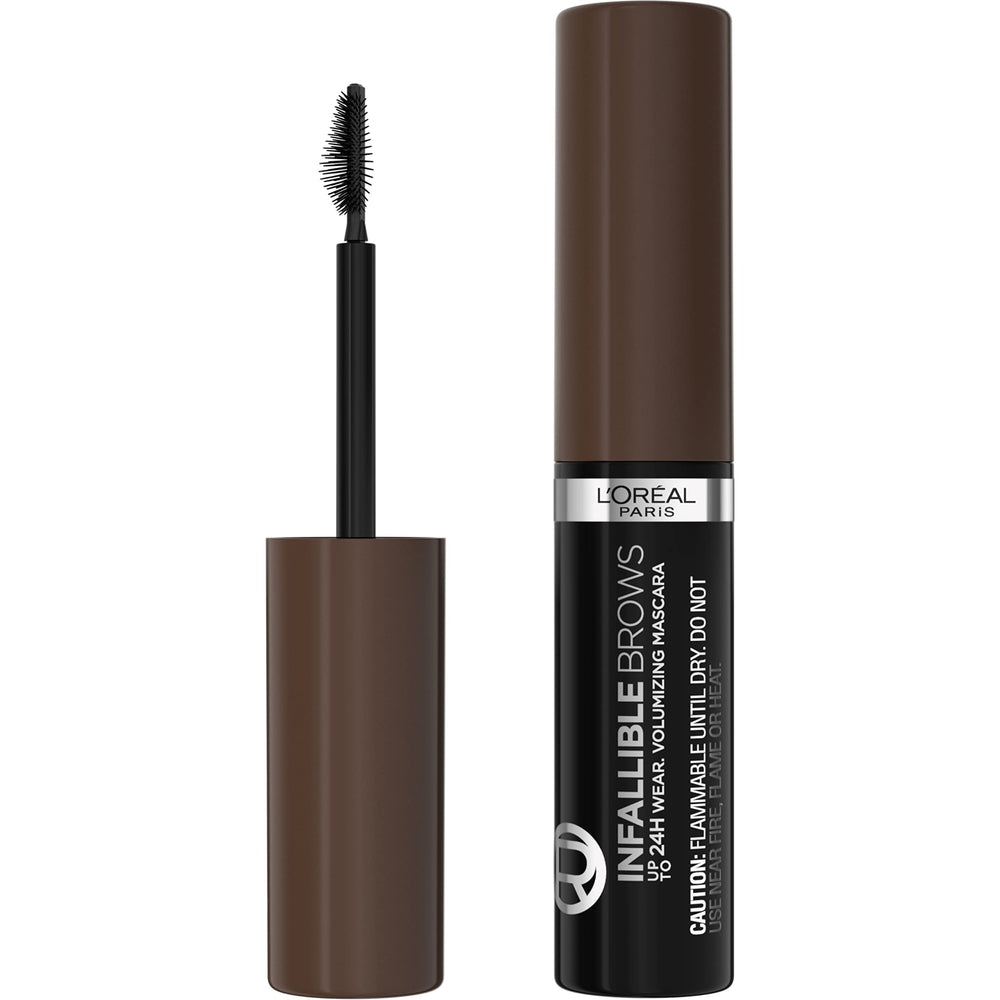 L’Oréal Paris Infallible para cejas: aplicación suave que define y da volumen.