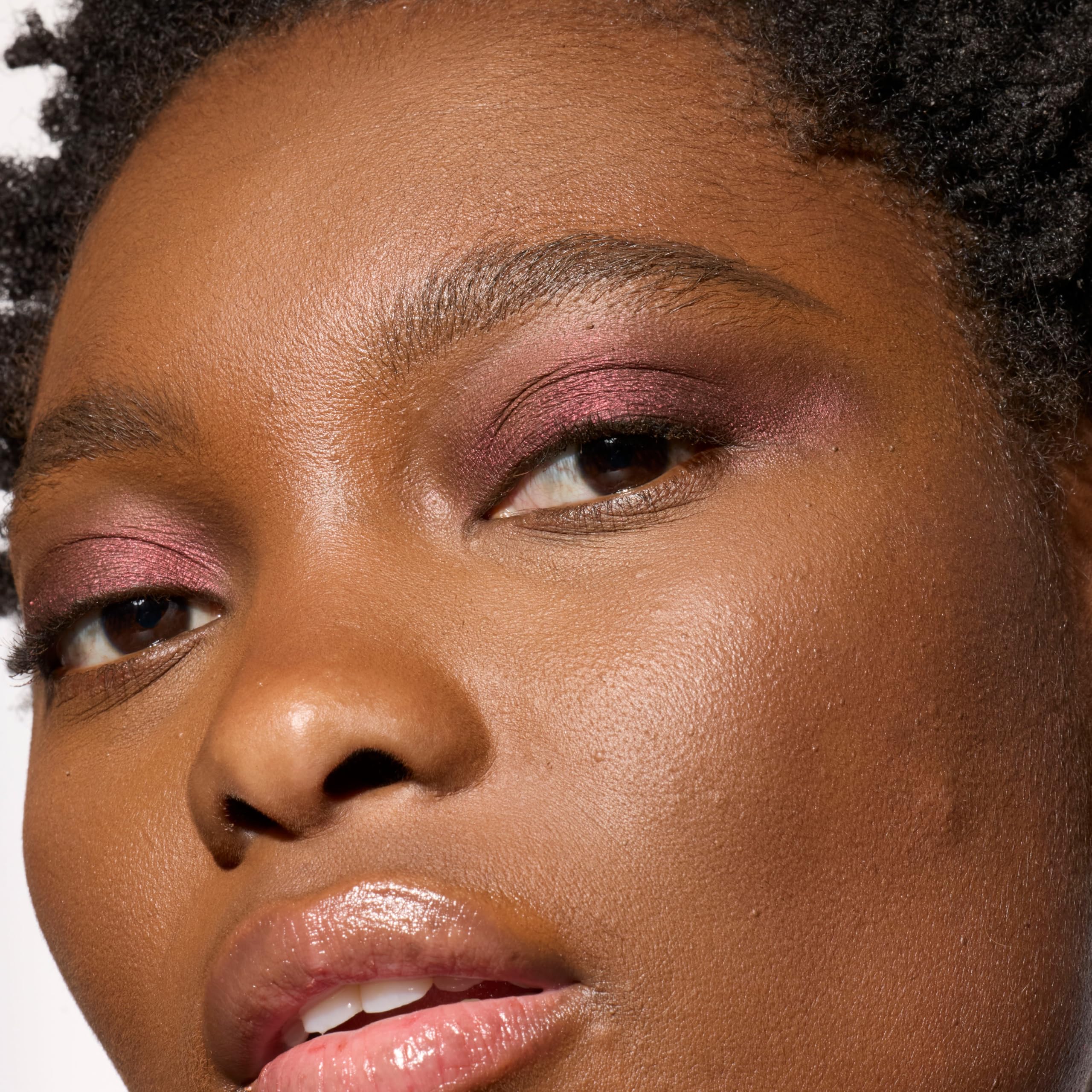 Smoky eye look created with Le Shadow Stick Smokeys blendable formula