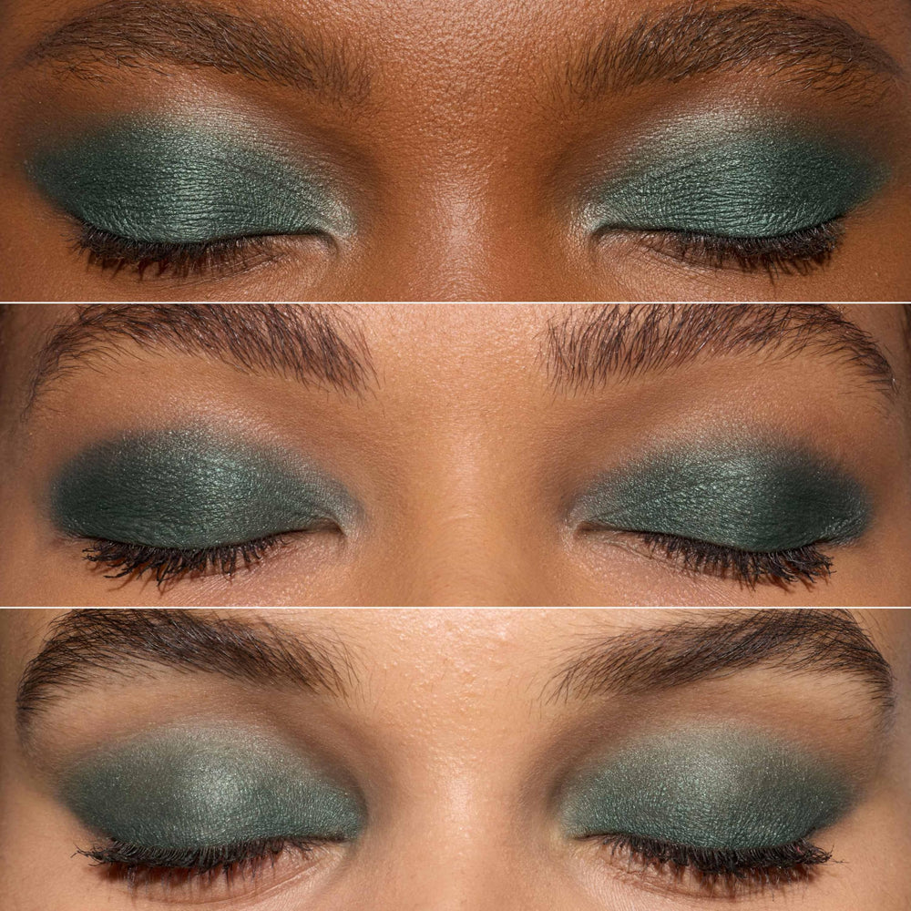L'Oreal Paris Le Shadow Stick Twilight Emerald swipe demonstrates quick, even lid coverage.