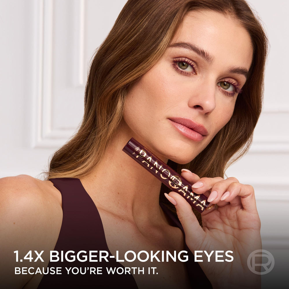 L’Oréal Paris Panorama Chromático Mascara cepillo de múltiples niveles captura cada pestaña para volumen uniforme.