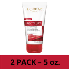 Textura cremosa de Revitalift Daily Cream Cleanser deja la piel suave.