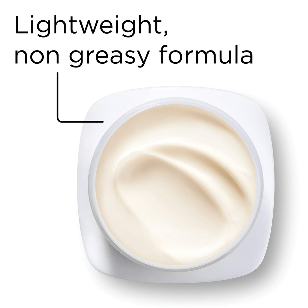 L'Oréal Paris Revitalift SPF25 protección diaria en crema facial.