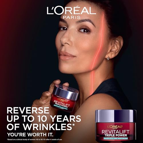 L'Oréal Paris Revitalift Triple Power, textura suave, se absorbe rápido para piel suave