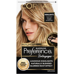 L'Oreal Paris Superior Preference Balayage Kit expert applicator enables precise at-home balayage.