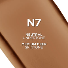 L'Oreal Paris True Match tono N7 en envase con bomba para aplicación precisa