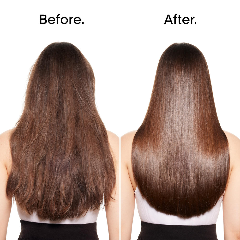 L'Oréal Professionnel Paris Pro Longer thickening shampoo lather in hand for even distribution