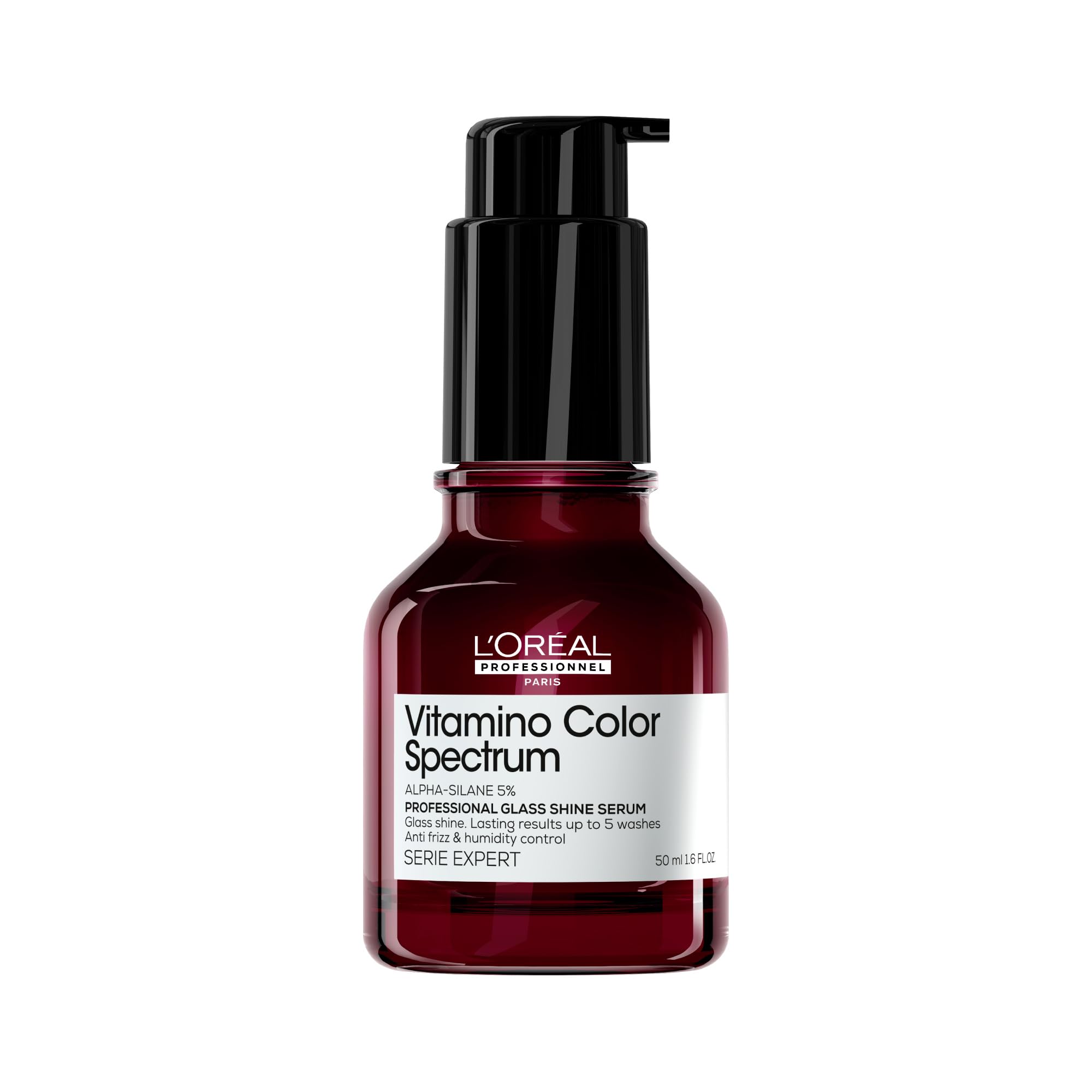L’Oréal Professionnel Paris Vitamino Color Spectrum serum application for glass shine and color protection.