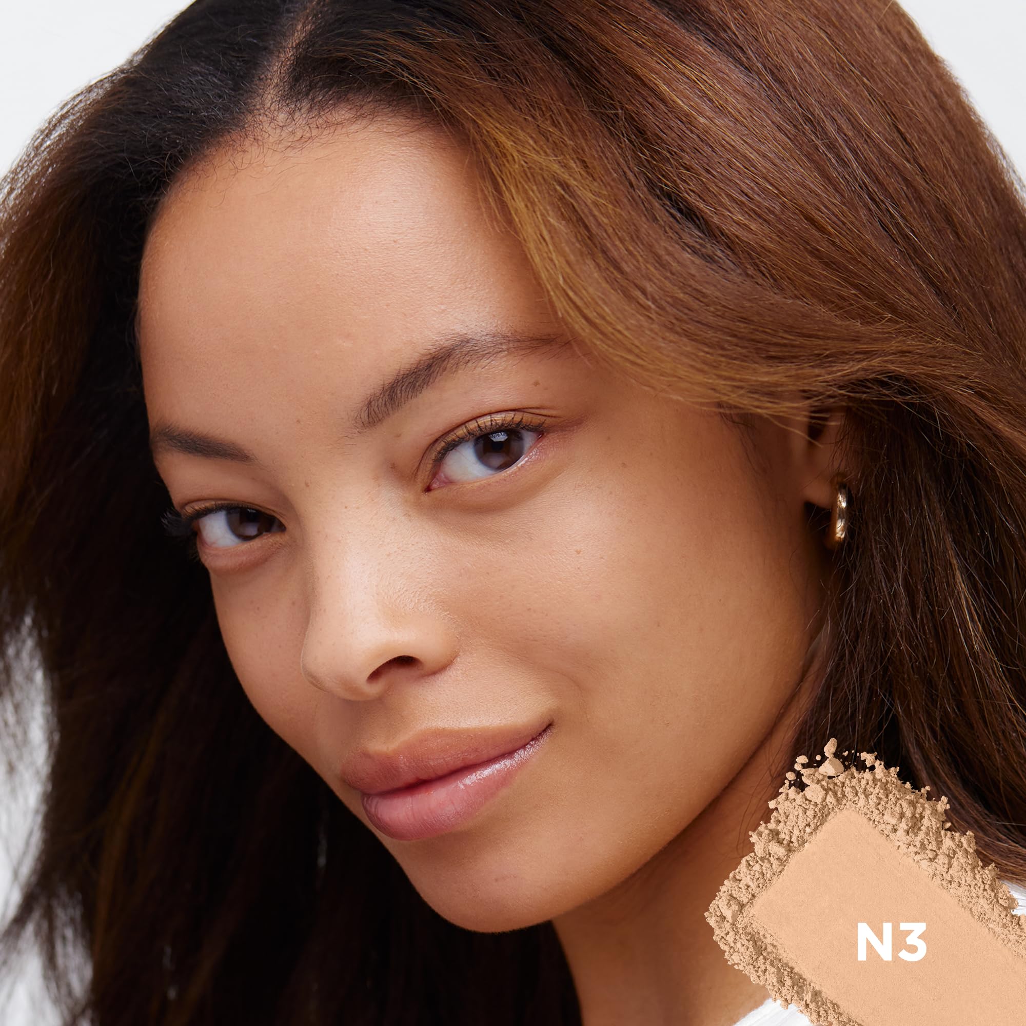 Textura micro-fina de True Match que difumina imperfecciones discretamente.