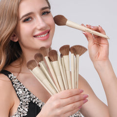 LORYP wooden handles with khaki finish for comfortable grip