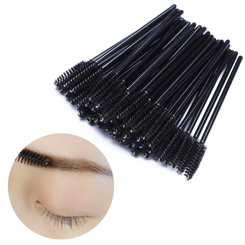 LoveBB professional salon spoolie suitable for eyelash extensions and brow grooming.