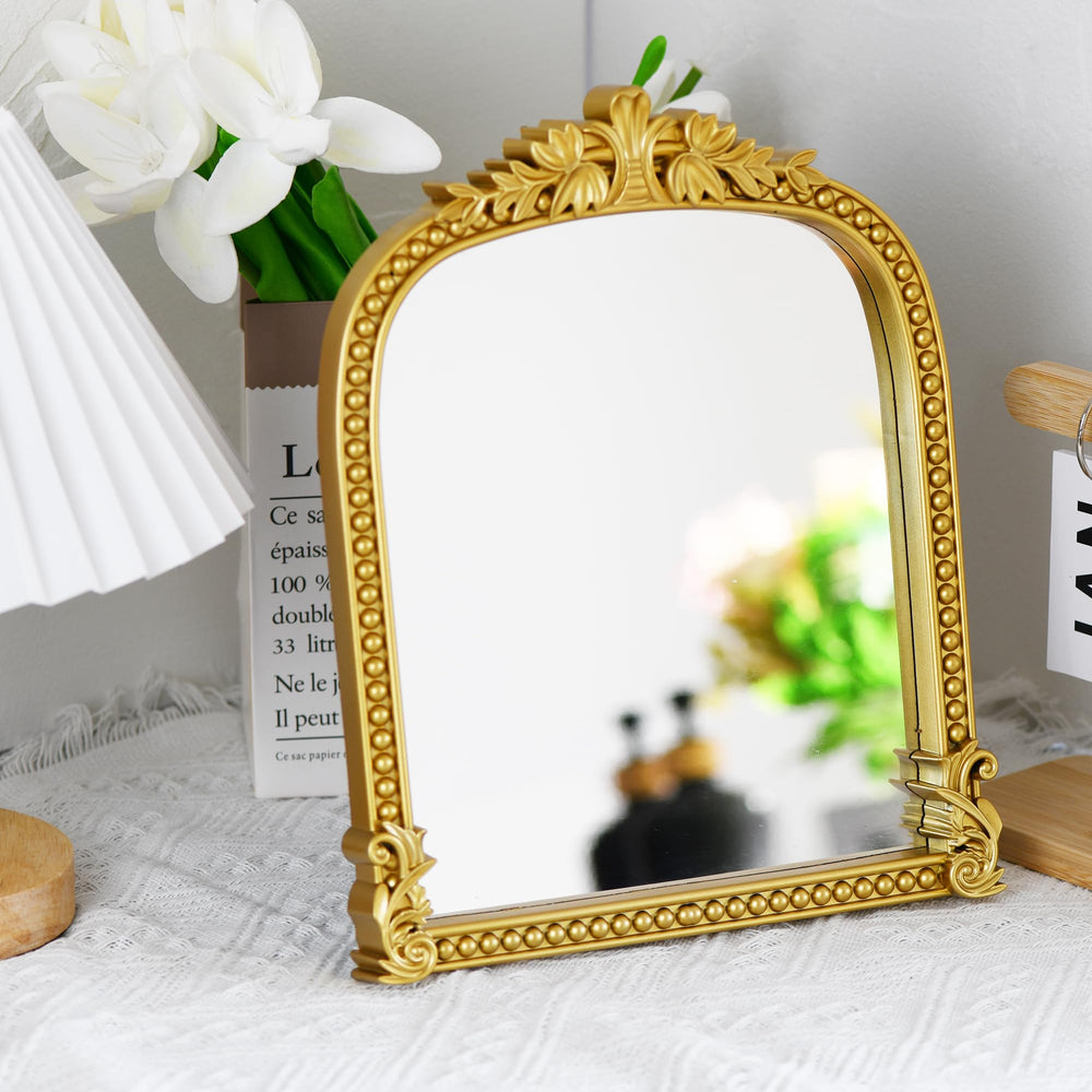 LuHeToz ornate frame closeup highlights premium finish and antique-inspired detail.