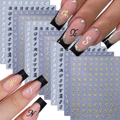 Las pegatinas Lukmexor con letras alfabeto oro permiten diseño rápido de uñas en casa.