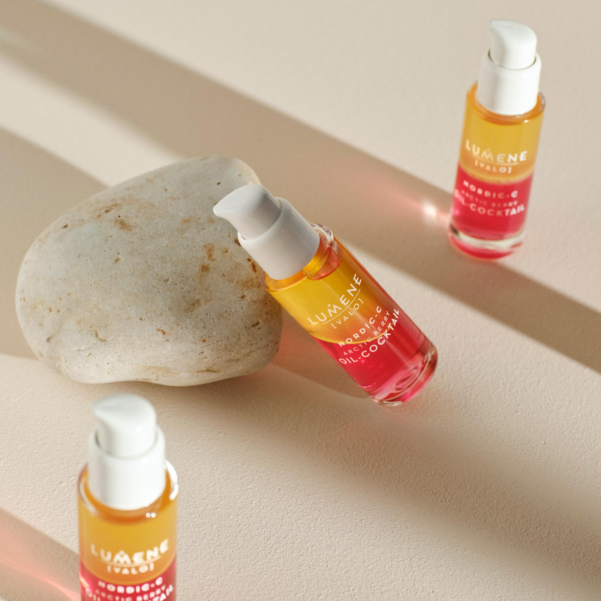 Lumene Nordic-C Valo Arctic Berry Face Oil bottle with dropper cap signals premium vegan skincare.