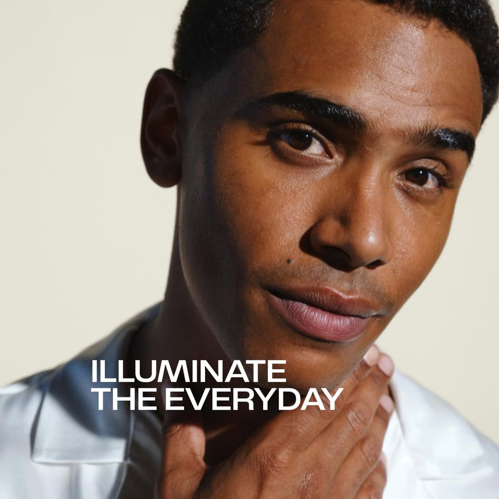 Lumene Nordic-C Valo Glow ingredients visual featuring vitamin C and cloudberry