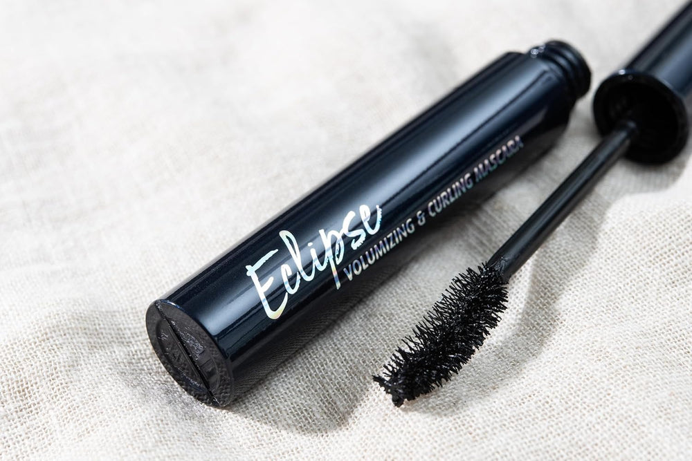 Lune+Aster Eclipse vegan formula with no animal testing claim.