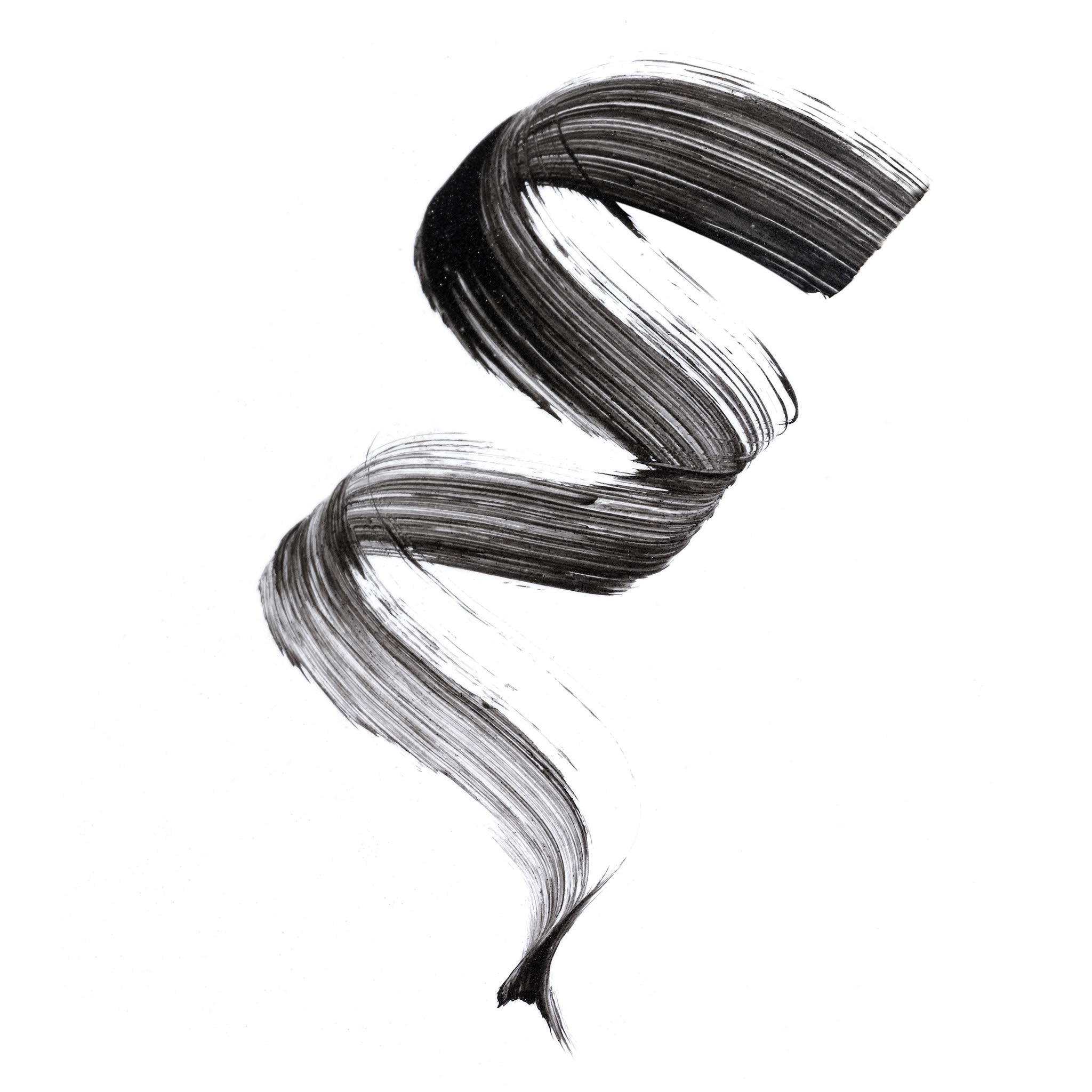 Lune+Aster Eclipse wand applying mascara to curl and volumize lashes.