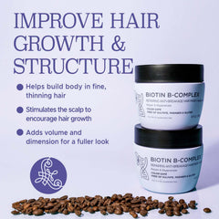 Aplicación suave de la mascarilla en cabello húmedo para reparación