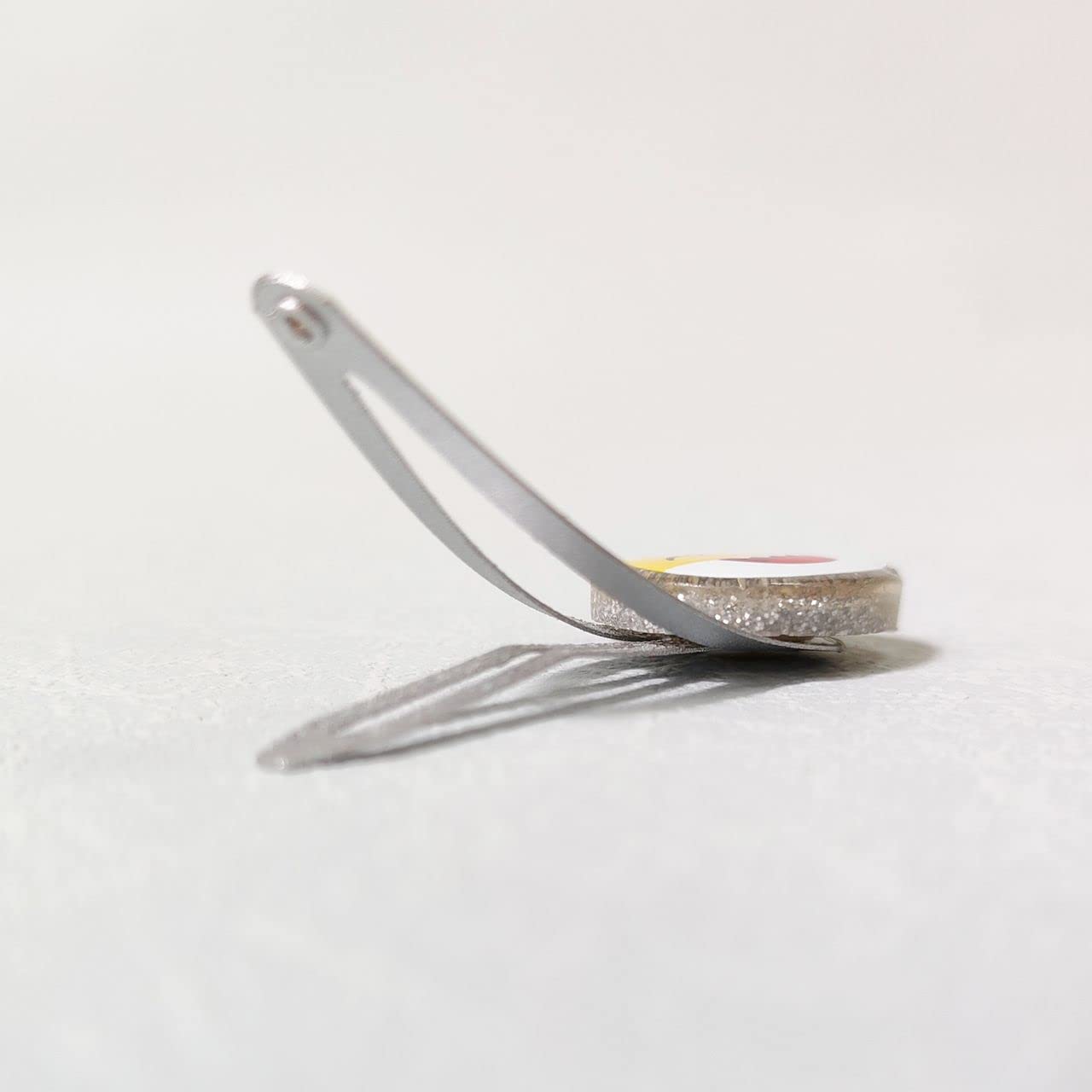 Luv Her online-exclusive packaging designed to protect clips on delivery.