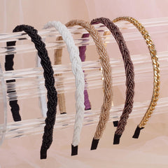 Diadema LYroo de metal brillantes para ocasiones especiales.