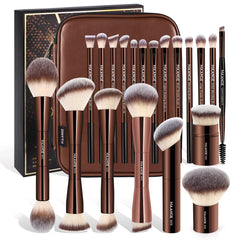 MAANGE 21-piece makeup brush set with case for easy storage and travel.