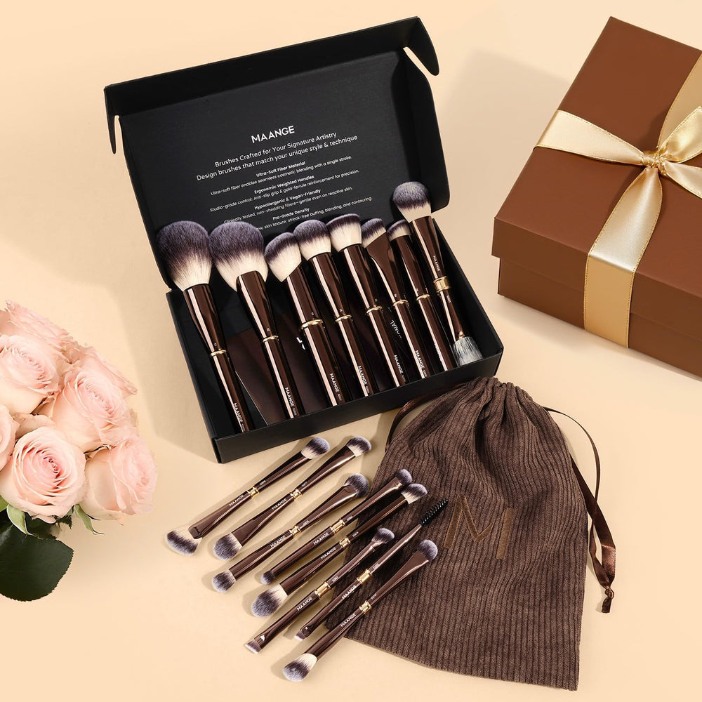 MAANGE ultra-soft synthetic bristles ensure smooth, even coverage.