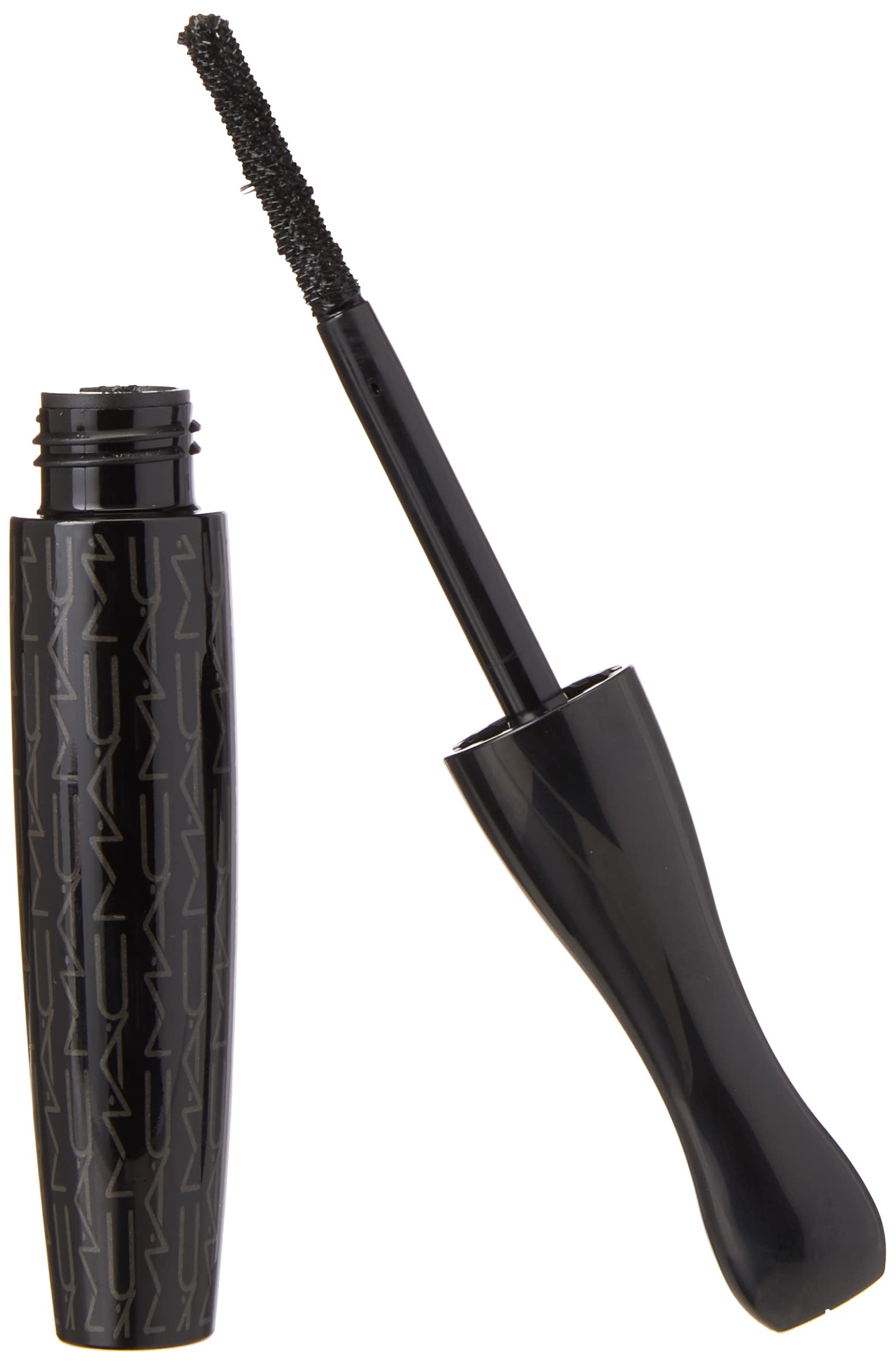 MAC Extreme Dimension 3D Lash lashes with rich coating and extended length