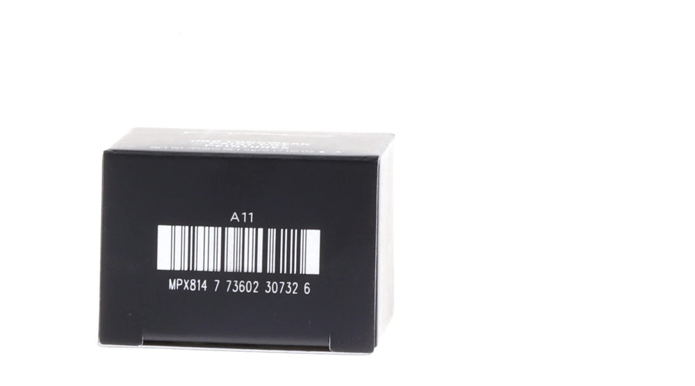 MAC Paint Pot Painterly packaging protects the cream formula and travels well