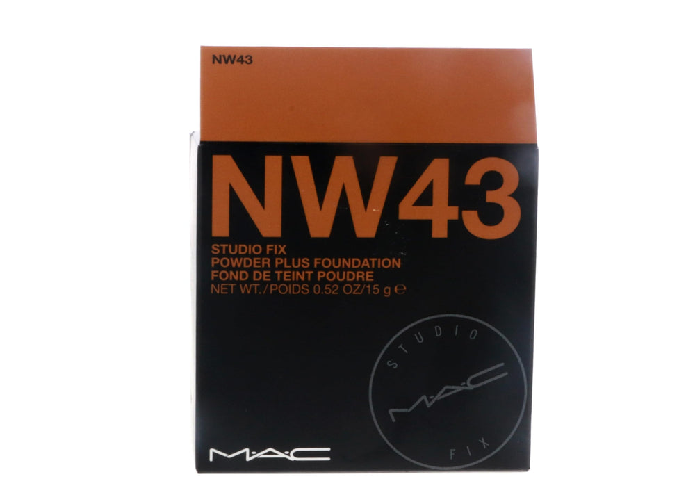 MAC Studio Fix NW43 swatch showing full coverage for an even tone