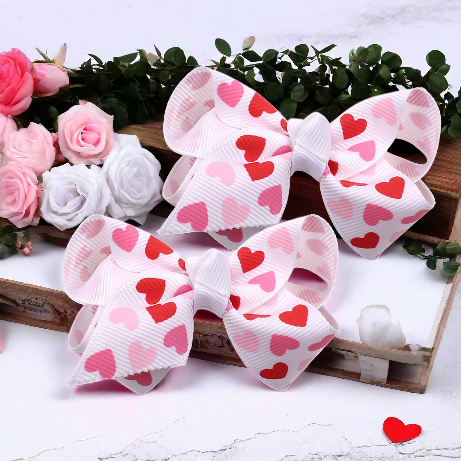 Macute accesorio femenino, clip corazon rosa para cabello fino o grueso.