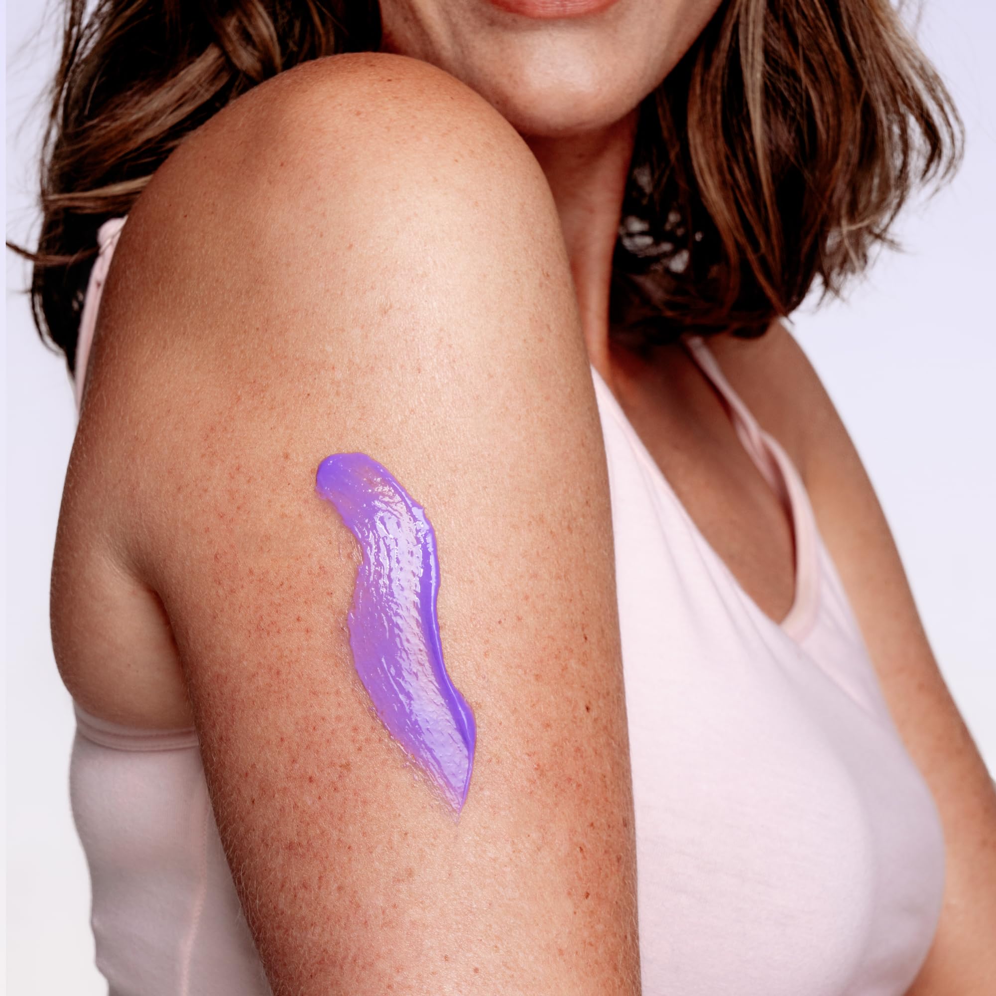 Maelys B-FLEX routine shot for simple arm care ritual