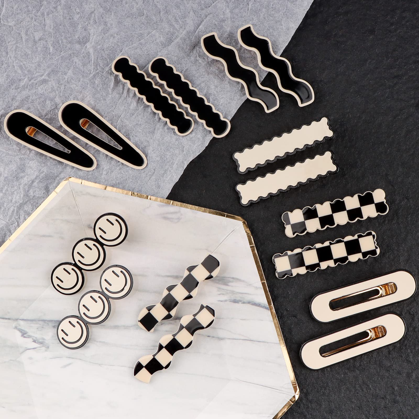 Magicsky water drops pattern clip adds playful detail for casual wear.