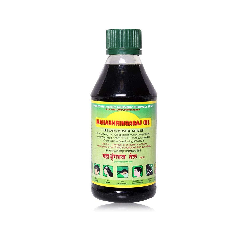 Mahabhringaraj Oil bottle shows 200 ml size for daily scalp care