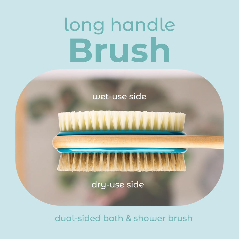 Cepillo de dos caras de MainBasics para exfoliar suave y limpiar en la ducha.