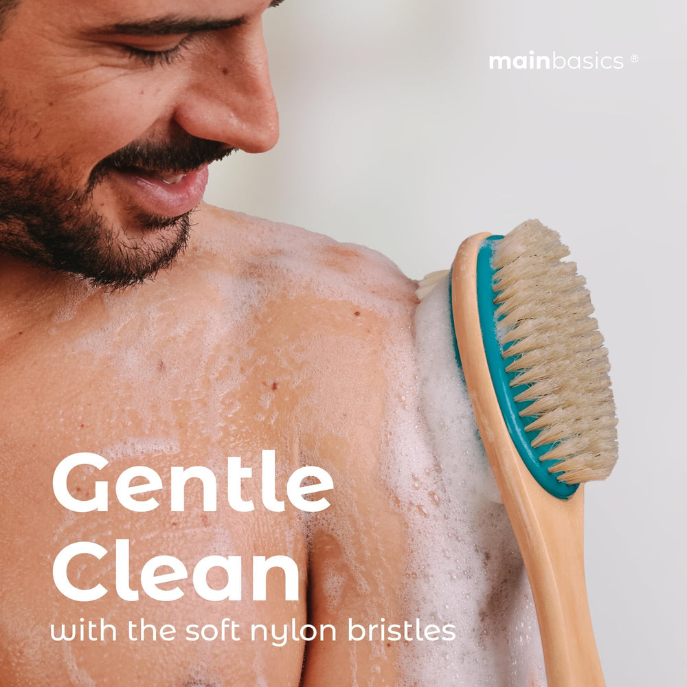 Asa antideslizante del cepillo MainBasics para un agarre seguro incluso mojado.