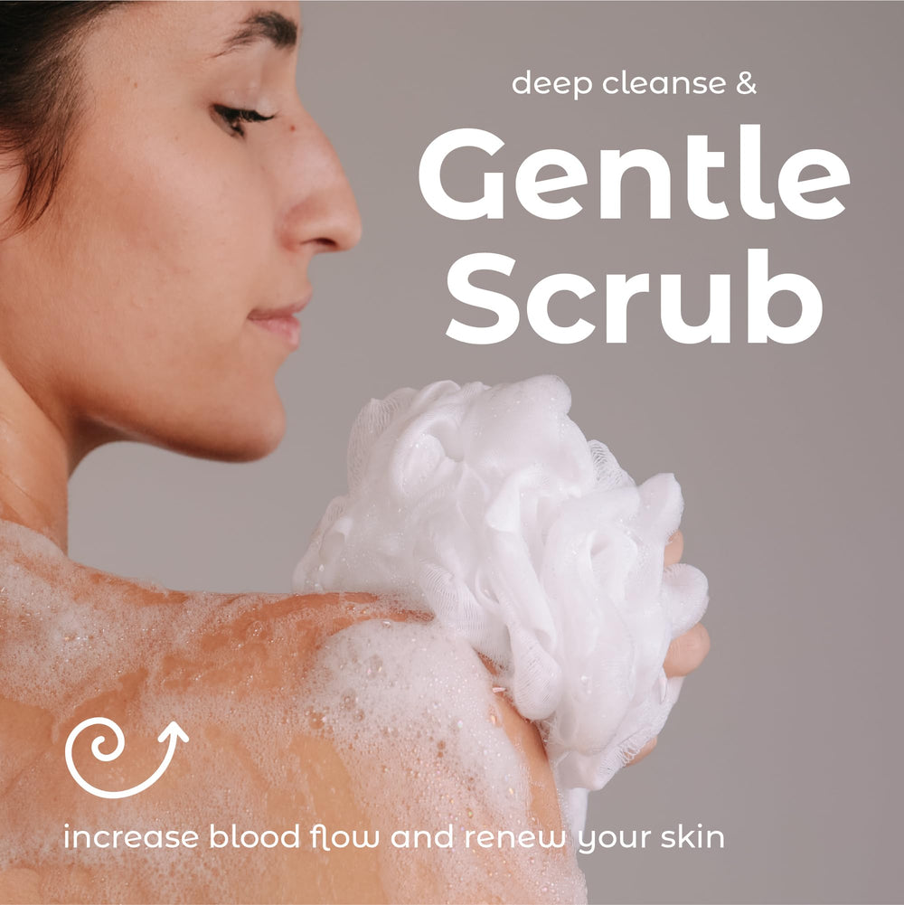 MainBasics lufa espuma lujosa facilita crear abundante espuma con jabones.