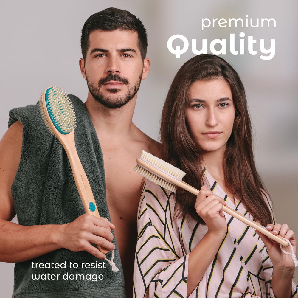 Acabado resistente al agua de MainBasics para durabilidad.