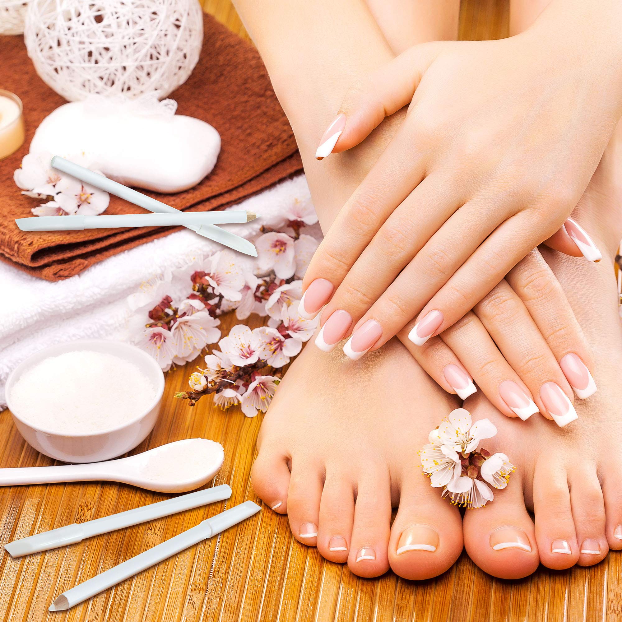 Maitys regalo perfecto para amigas que disfrutan de la manicura casera.