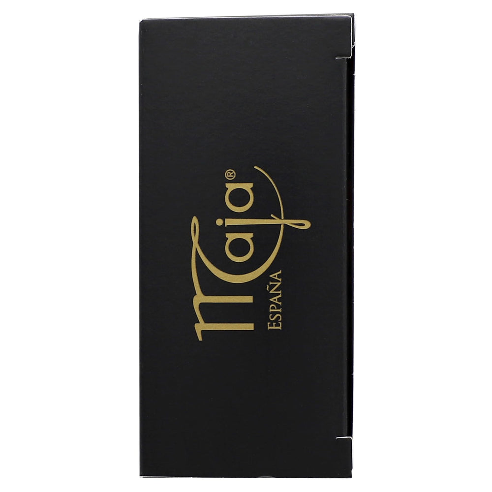 Maja skin moisture barrier helps maintain softness after use.