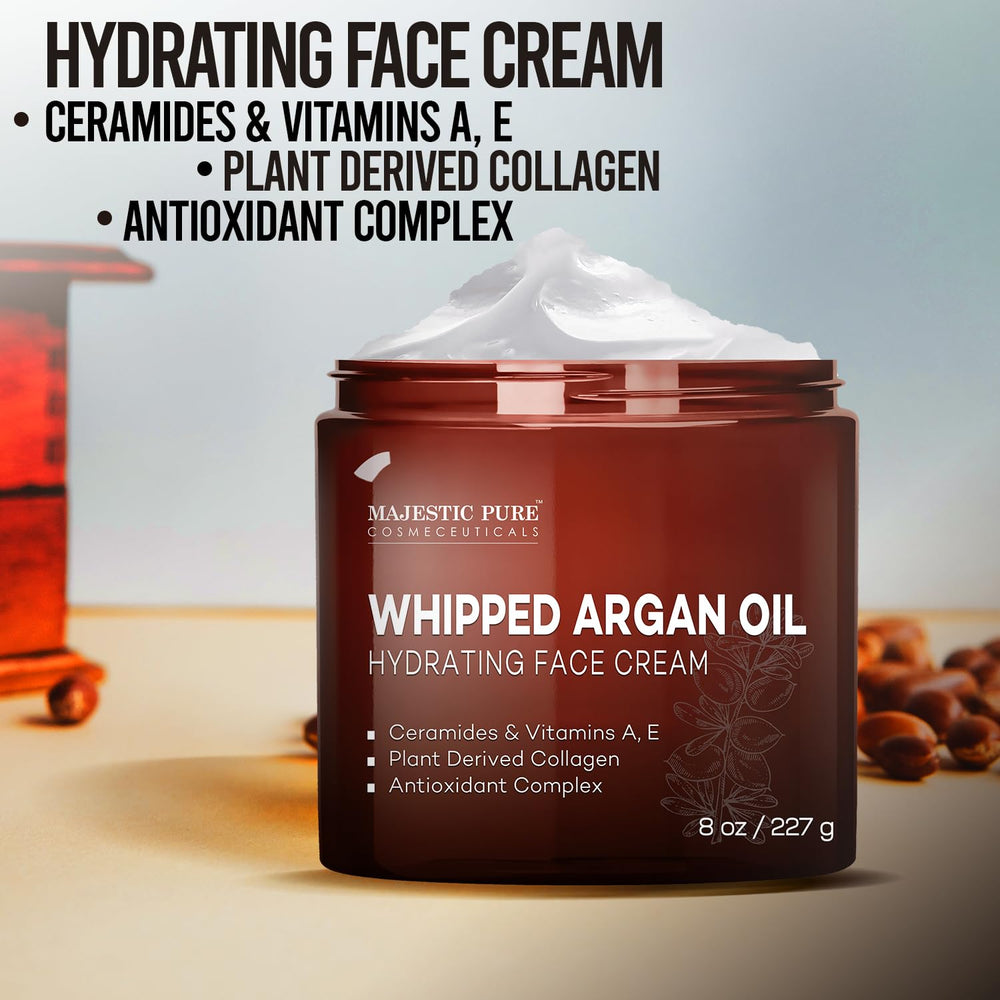 Majestic Pure crema facial con acido hialuronico ofrece hidratación profunda.