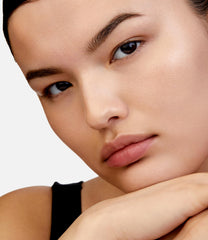 Close-up MAKE Diffusion Dew Skin Tint texture swirl demonstrating blurring and smoothing