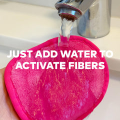 MakeUp Eraser dual-sided fiber close-up for cleansing and exfoliation.