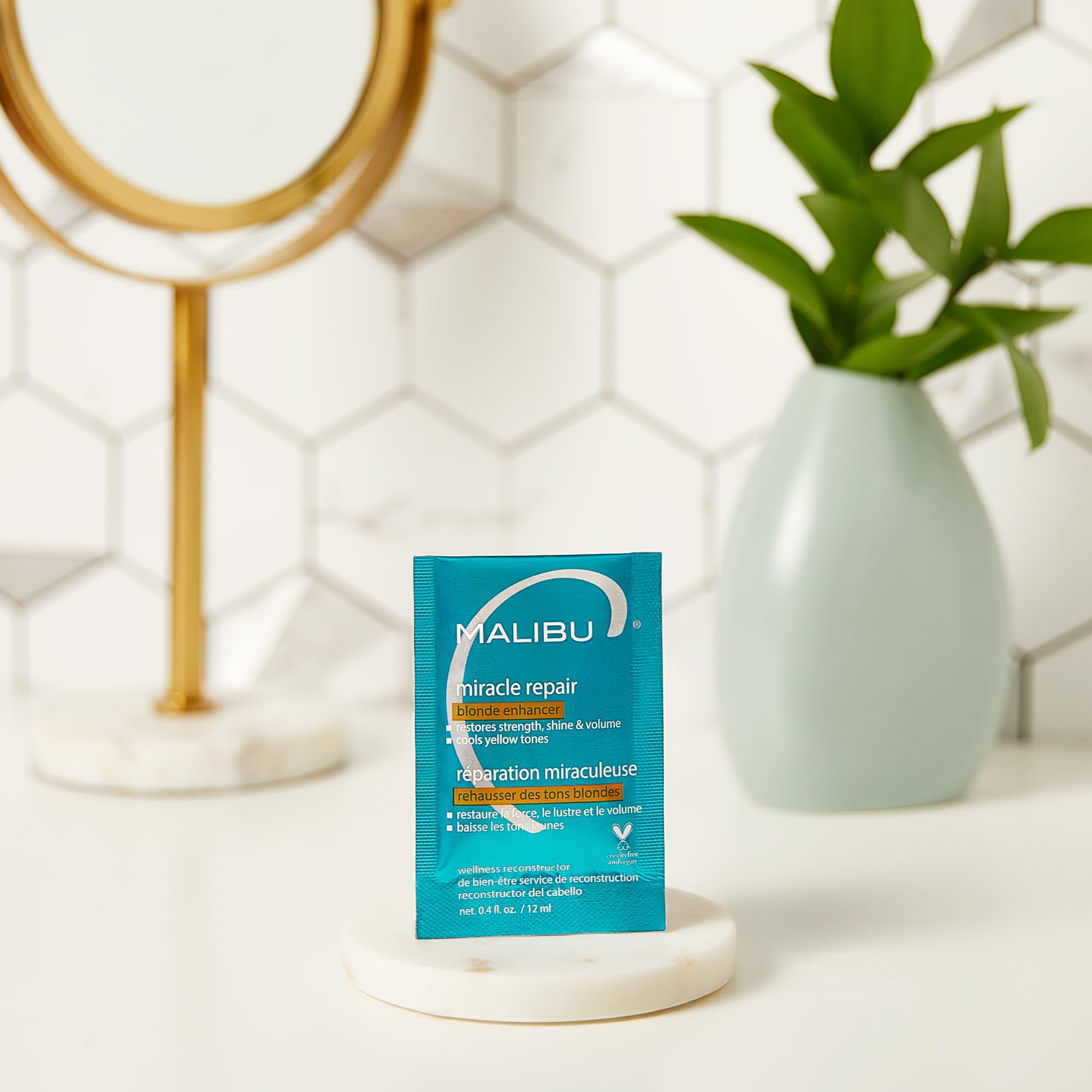 Malibu C Miracle Repair Blonde: ingredientes clave aceite de oliva y macadamia para cabello sano
