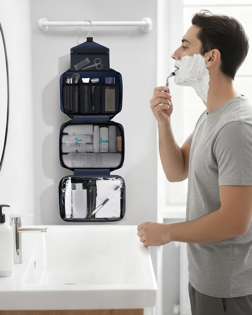 Maliton sturdy handle closeup emphasizes portable convenience for overnight stays.