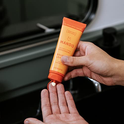 Mando Bourbon Leather Deodorant packaging box highlights 72-hour odor control.