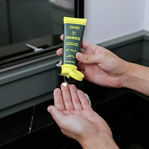 Mando cream texture close-up highlighting smooth, skin-safe formula