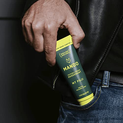 Mando product label close-up featuring 72-hour odor control claim