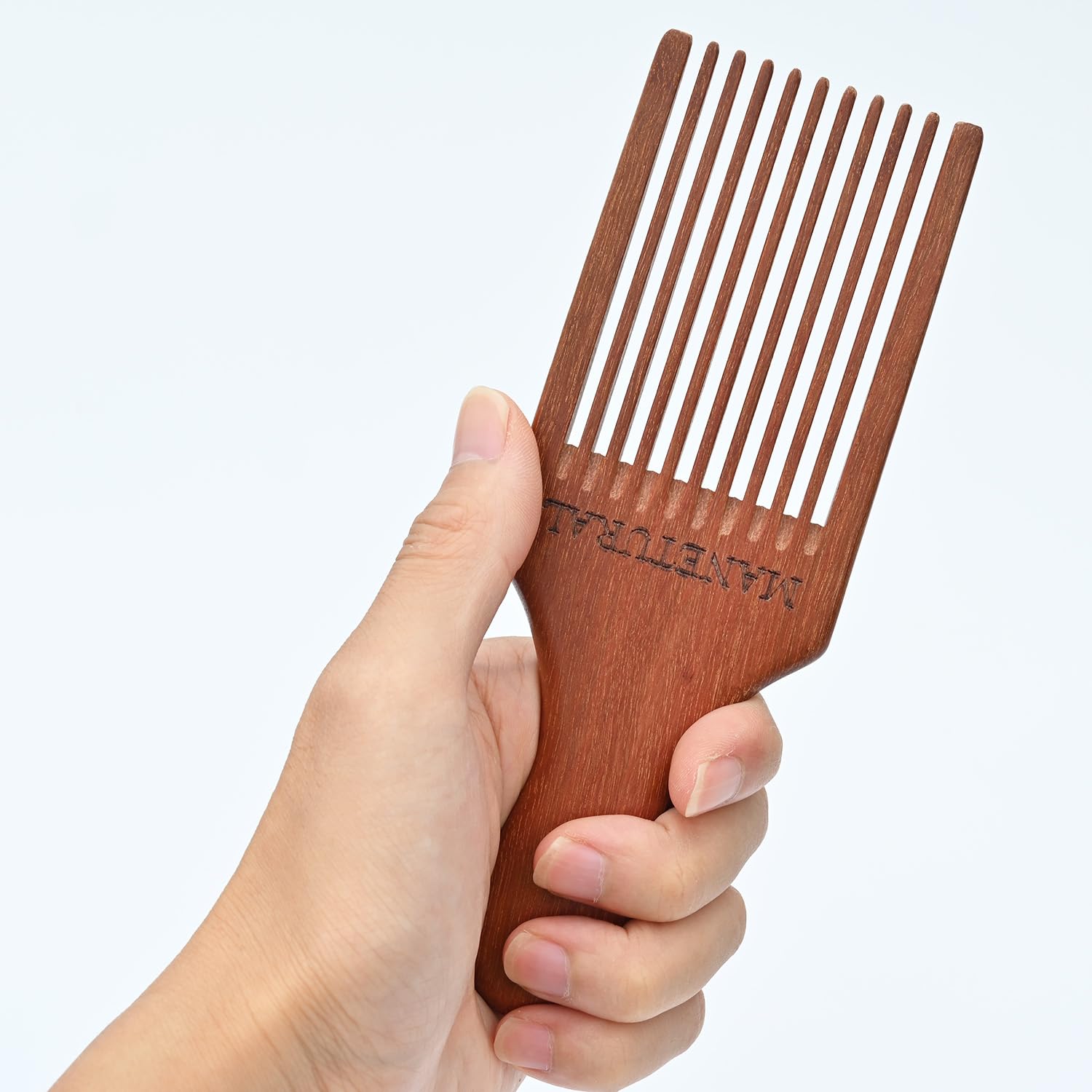 MANETURAL Beard Pick curly hair focus aids detangling for Afro, wavy, kinky textures.