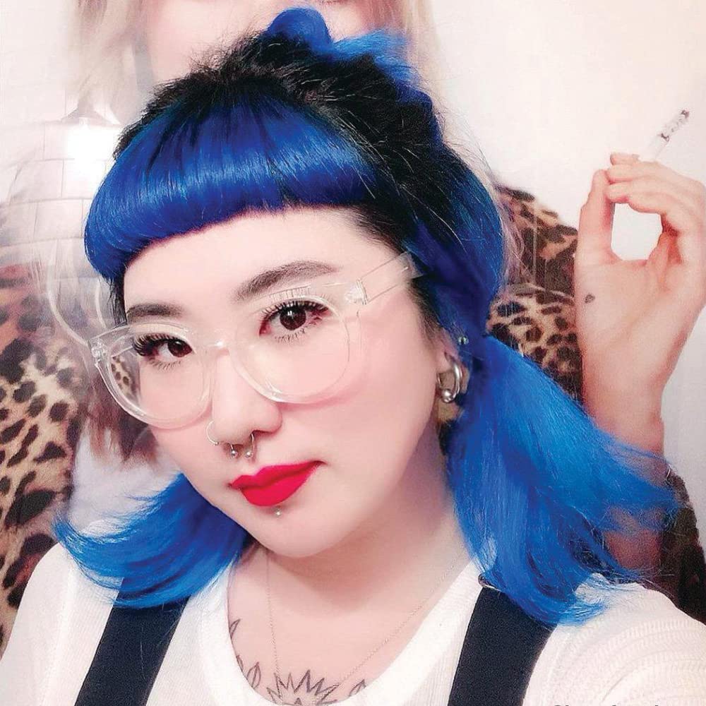 After blue Moon application on hair for vibrant neon blue result