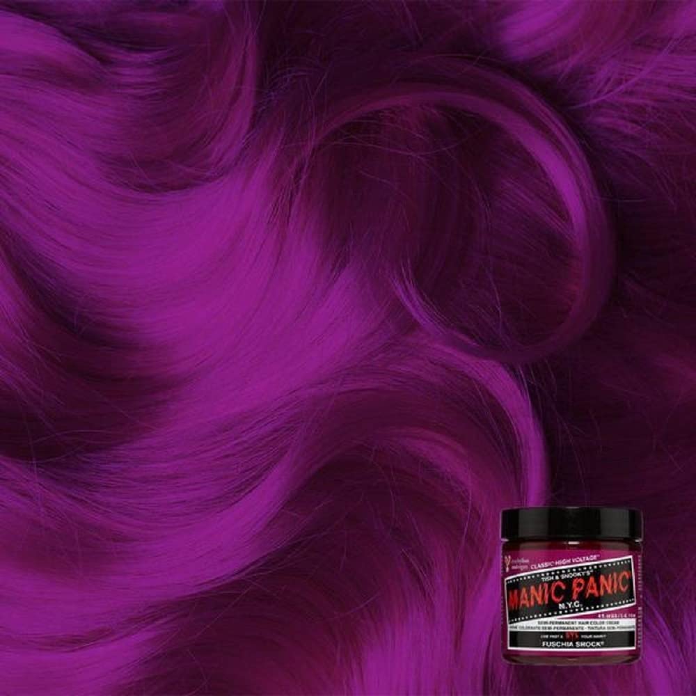 MANIC PANIC Fuchsia Shock hair-application shows smooth application and fade-friendly color.